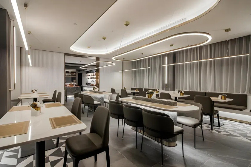 Home Inn Plus Nanjing Railway Station Xuanwu Lake - Image 1