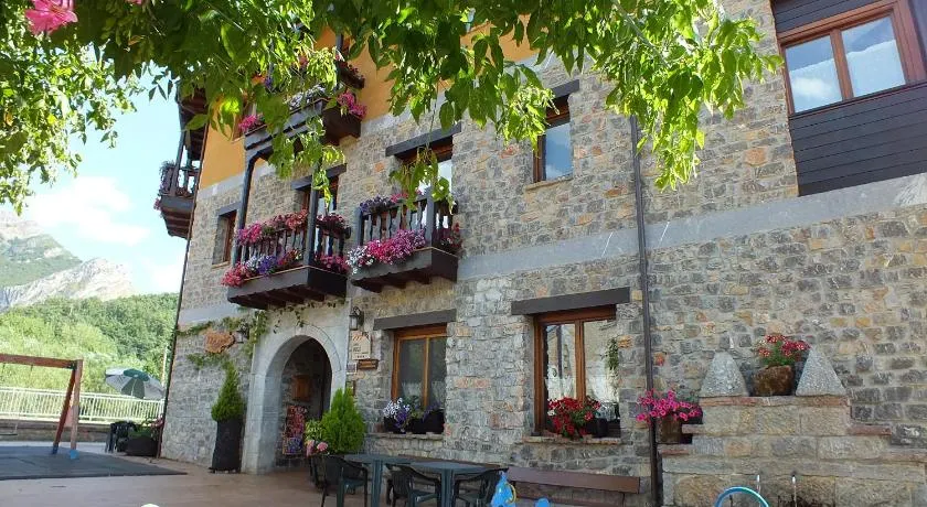 HOTEL RURAL EL SABINAR - Image 1
