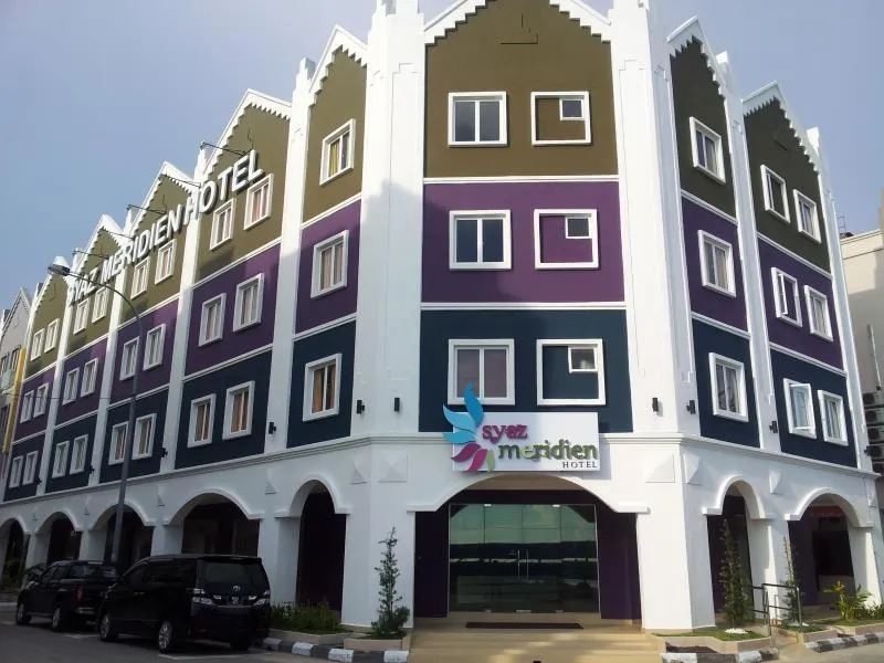 Syaz Meridien Hotel - Image 1