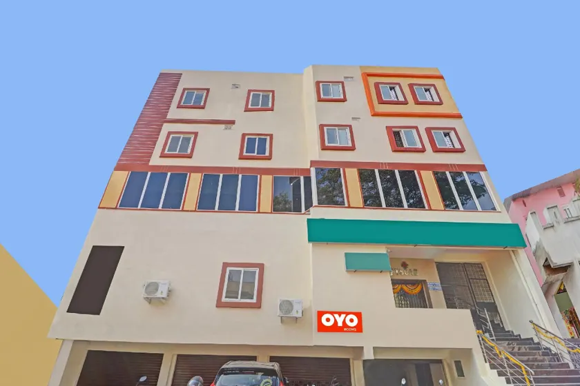 Collection O Elite Stay Near Habsiguda Metro Station - Image 1