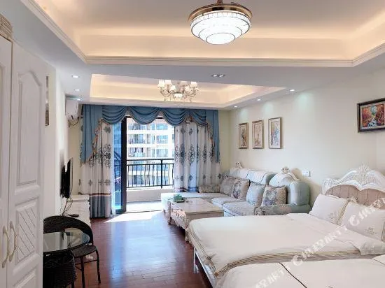 Wanghai Holiday Hotel - Image 1