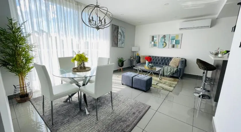 Fino y Elegante Condominio Ejecutivo - Image 1