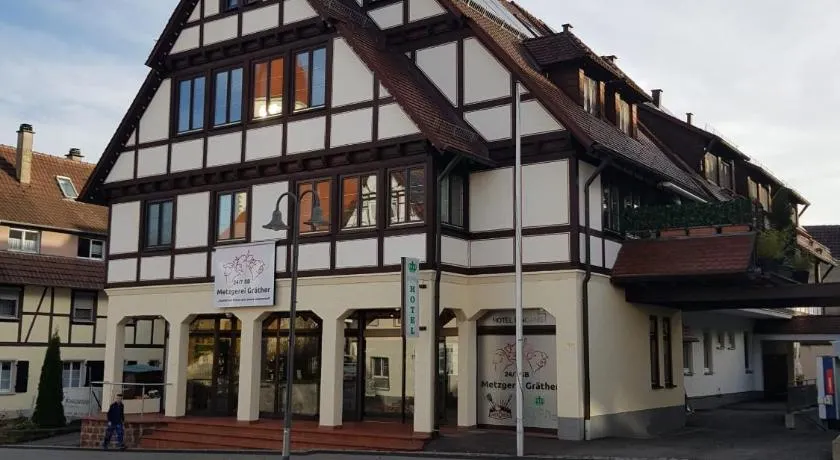 Hotel KRONE Garni - Image 1