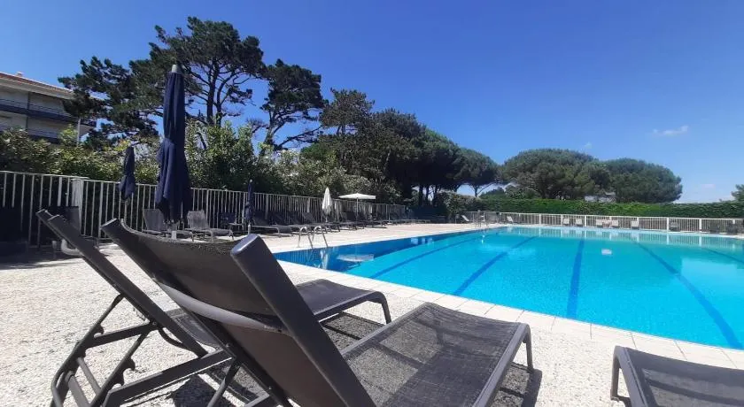 Studio spacieux à Anglet proche de la plage avec piscine - FR-1-239-685 - Image 1