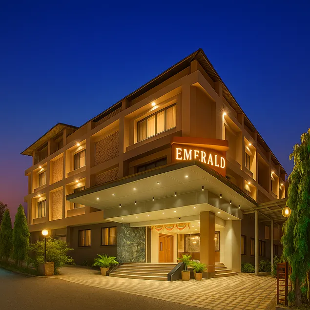 Emerald Retreat - Image 1