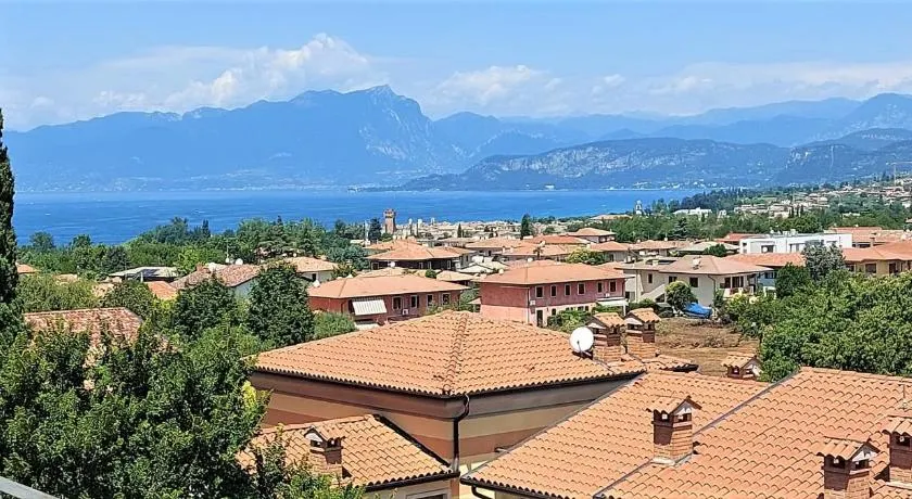 Al Glicine Apartments - Image 1