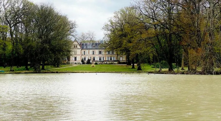 Château Les Villiers - Au cœur de la Sologne - Image 1