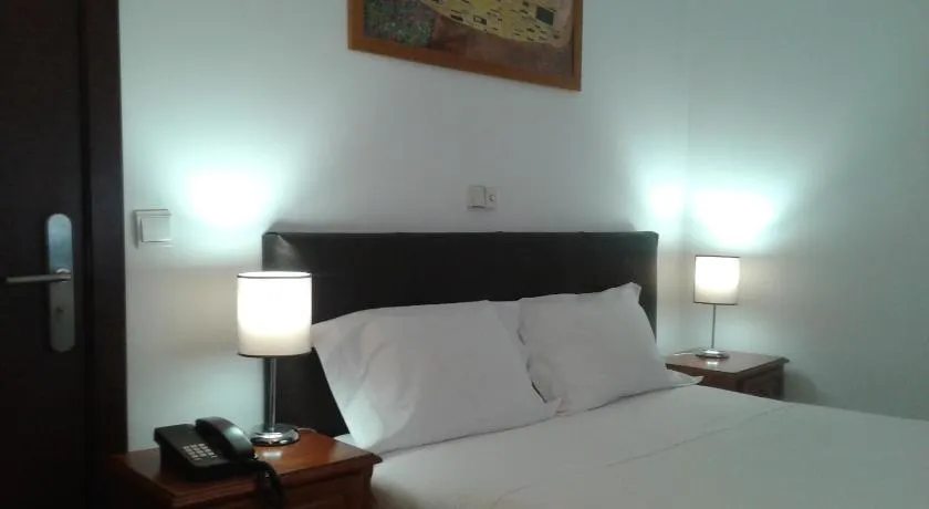 Hotel Tic Tac - Image 1