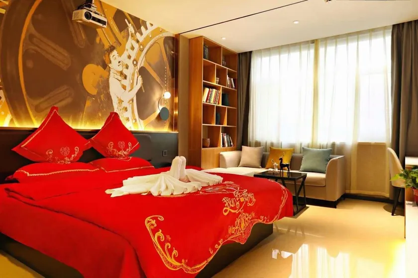 Muying Cinema Hotel (Hongchang Street Branch) - Image 1
