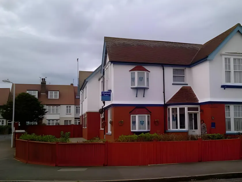 Westbrook Lodge Guest House - Image 1