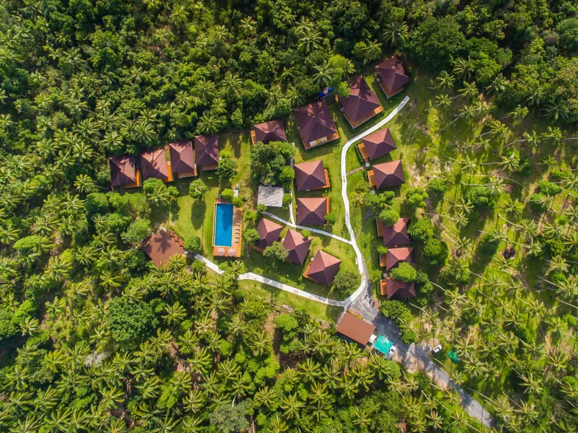 Phangan Akuna - Image 1