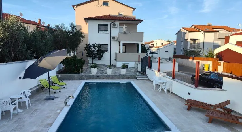 Apartments Ivana with the pool - Image 1
