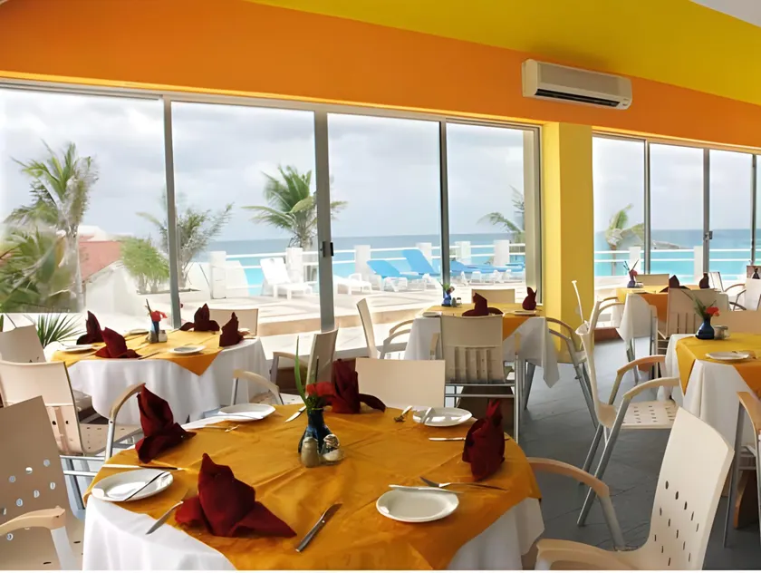 Solymar Beach Condominium - Image 1
