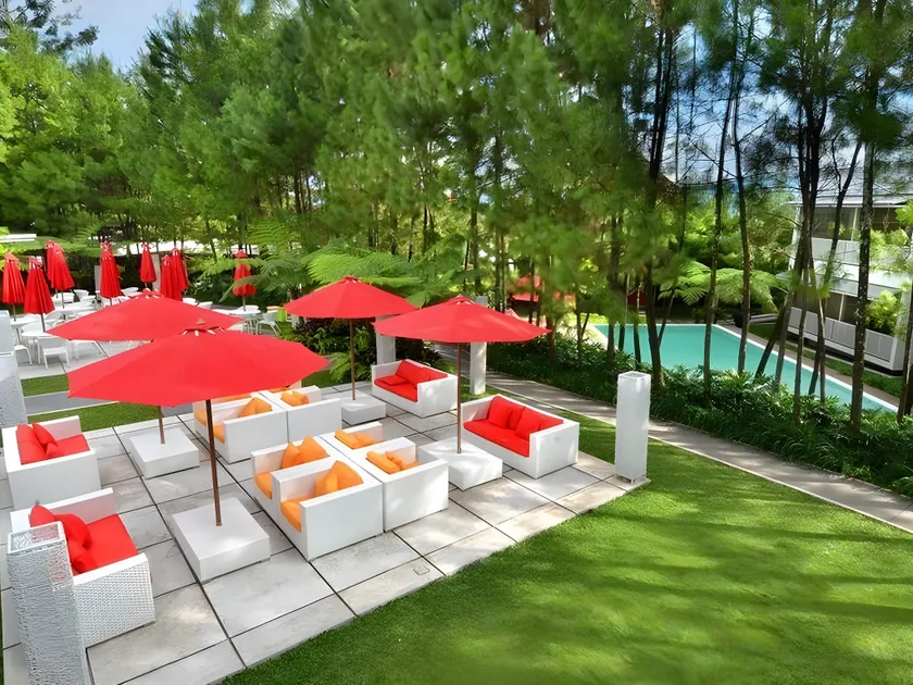 Bumi Bandhawa Hotel - Image 1