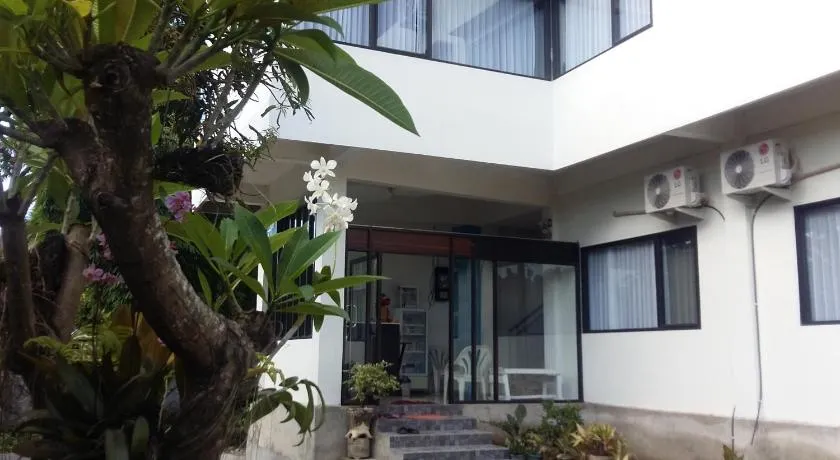 Anyar - Image 1
