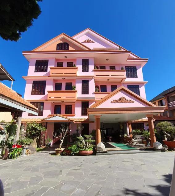 Villa Pink House - Image 1