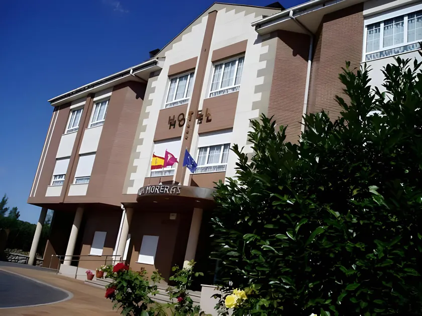 Hotel Las Moreras - Image 1