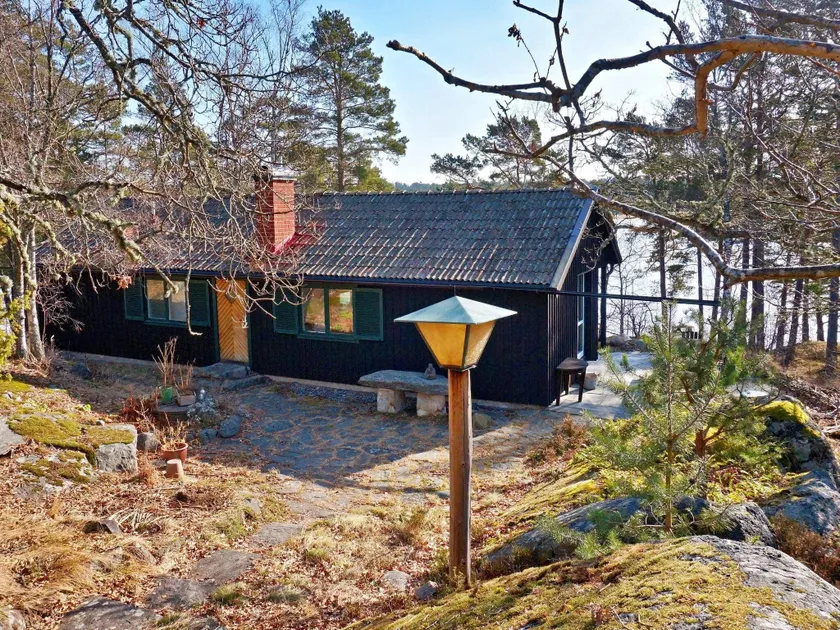 6 person holiday home in DJURHAMN-By Traum - Image 1