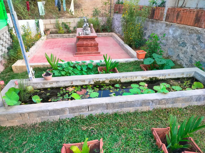 Iyer Square - Image 1