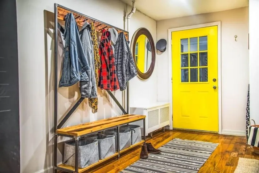Yellow Block BnB - Image 1