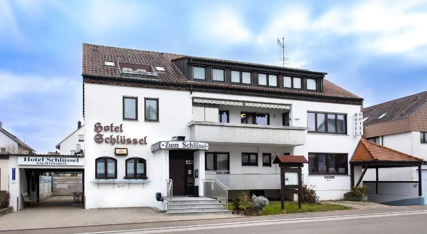 Hotel Schlüssel - Image 1