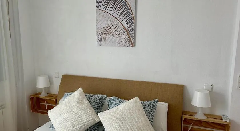Los Seis Caños - Image 1