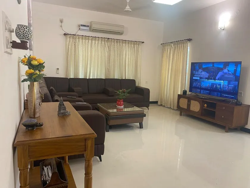 SHASHAS COZY MENAGE - An Independent Villa - Image 1
