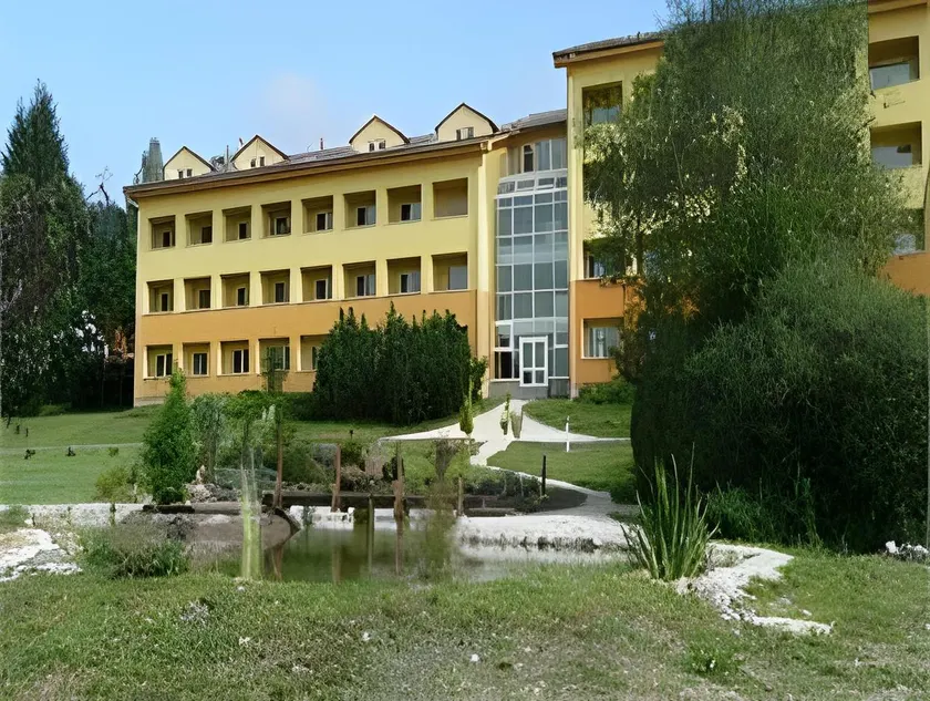 Wellness Hotel Frymburk - Image 1