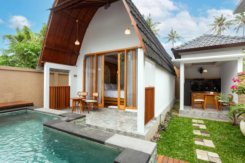 Merta Luwih Villa - Image 1