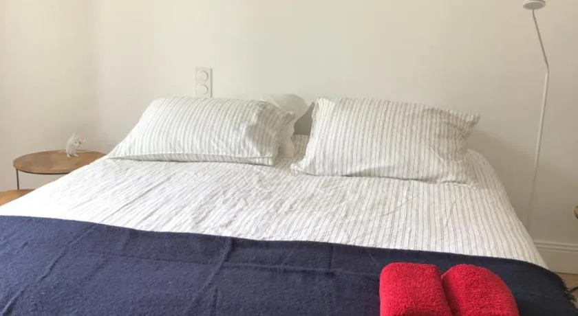 Chambre indépendante au Manoir de la Célinais côté jardin - Image 1