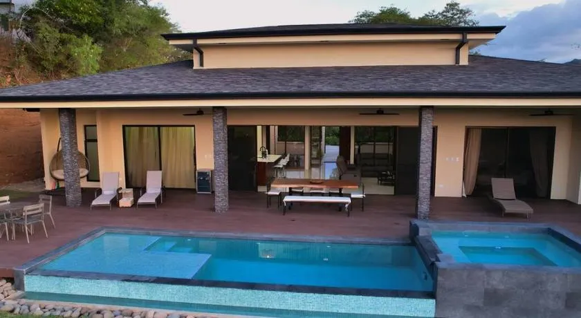 Casa Mon Coeur-Playa Del Coco Ocean View - Image 1