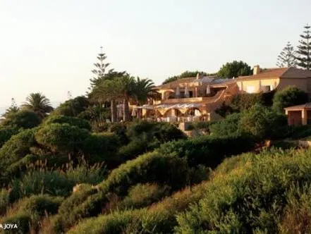 Vila Joya - Image 1