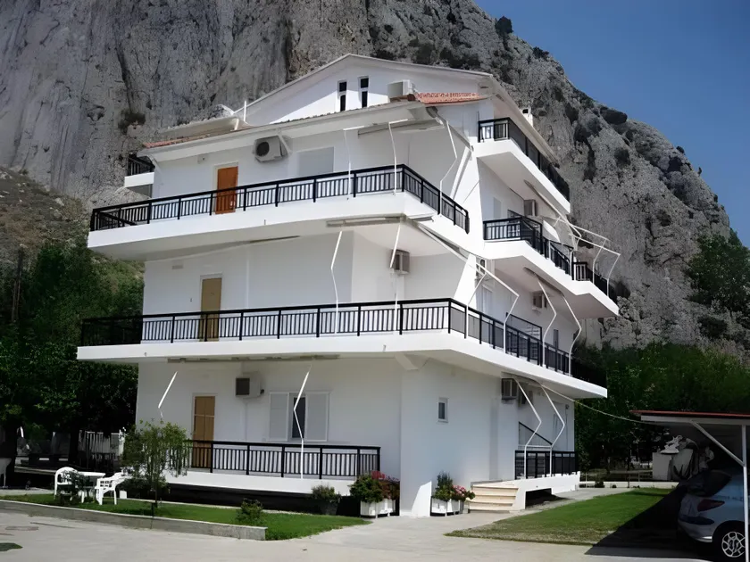 Philoxenia Apartments - Image 1