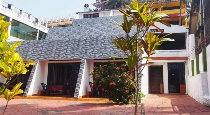 Hotel Samudra Tara - Image 1