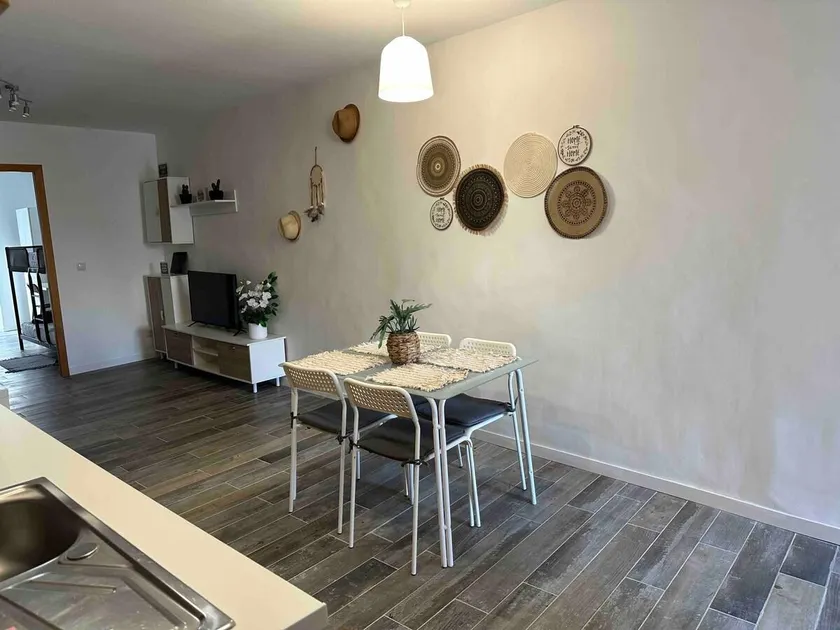 Alojamiento entero. Piso en el centro de El Vendrell. - Image 1