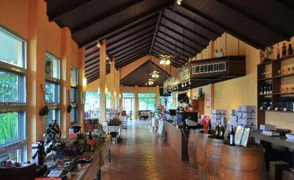 GRANMONTE Wine Cottage - Image 1