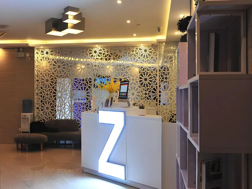 Zhotels Shanghai East China Normal University Caoyang Road Metro Station Branch - Image 1