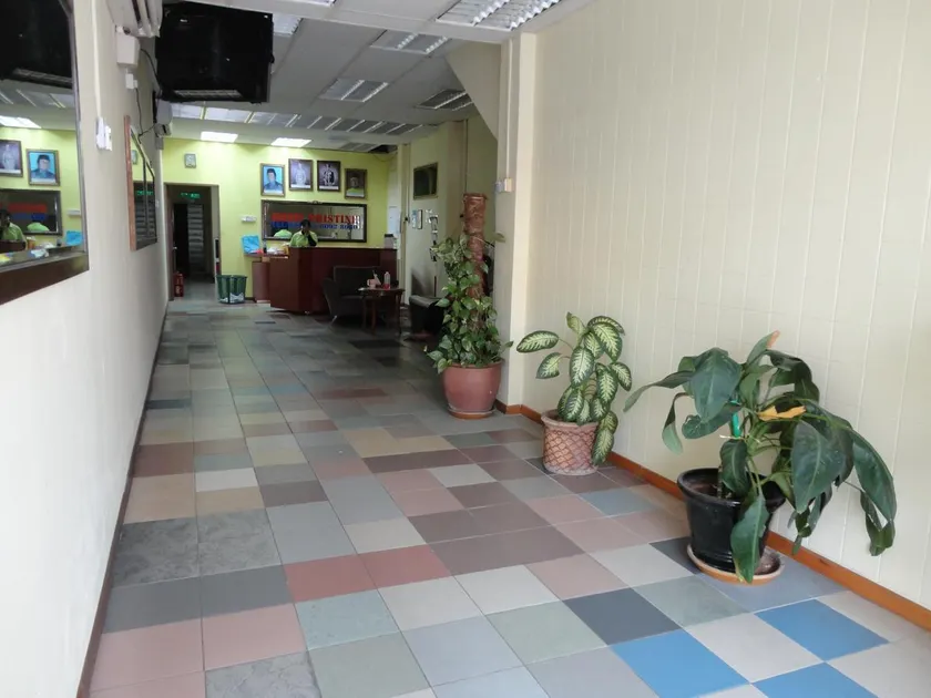 Pristine Hotel - Image 1