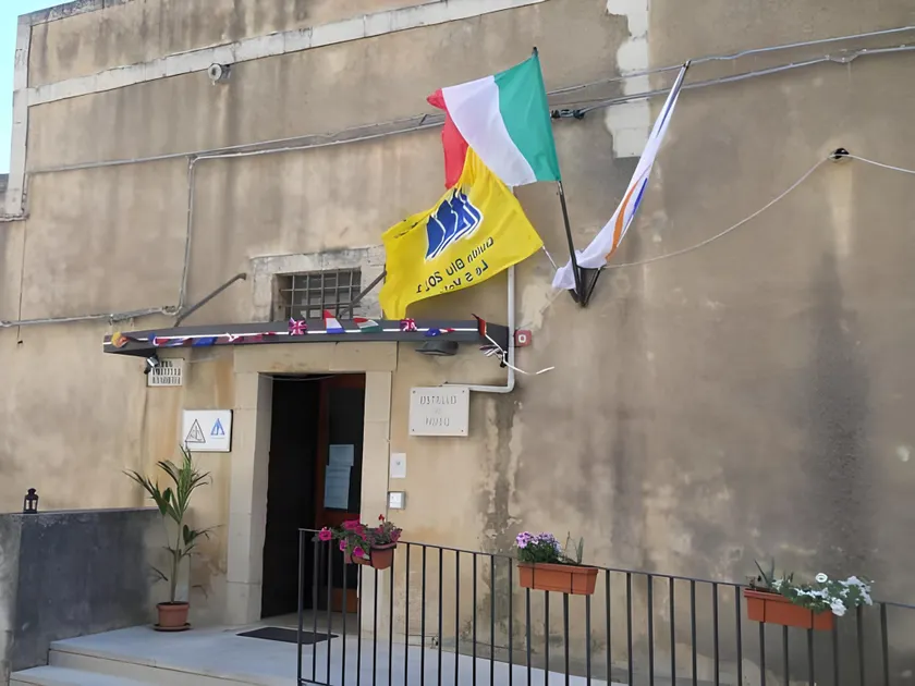 Ostello della Gioventù - Il Castello - Image 1