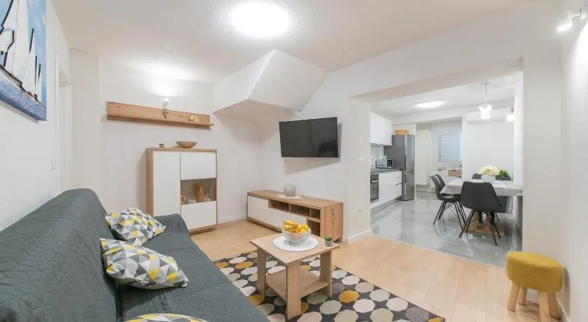 Apartmani Mara - Image 1