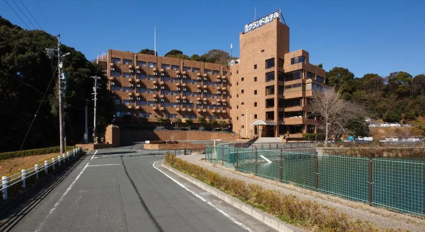 Toyokawa Grand Hotel - Image 1