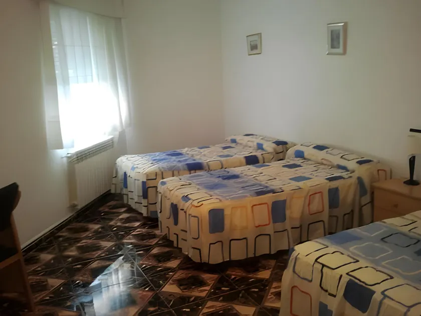 Hostal Jaufil - Image 1
