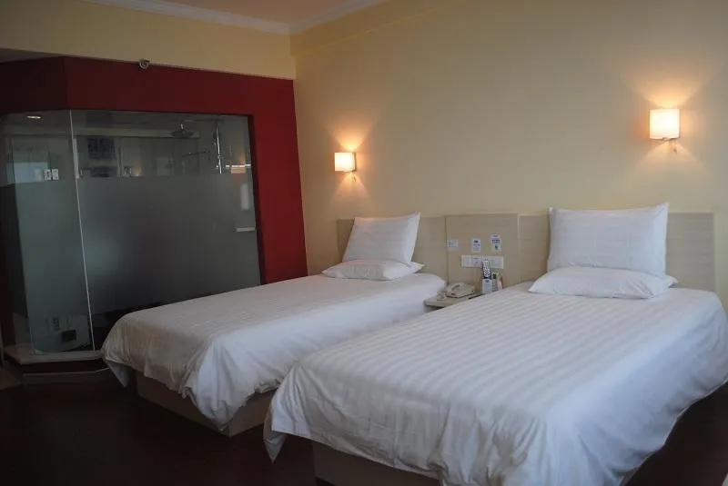 Hanting Premium Hotel Kunming Donghua - Image 1