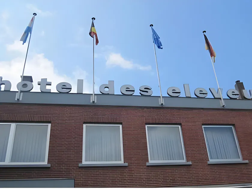 Hotel Les Eleveurs - Image 1