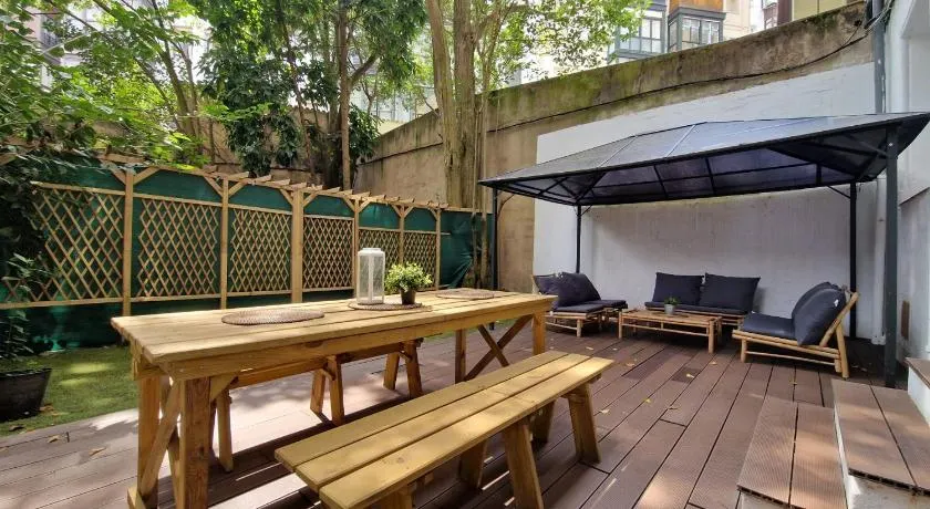 Unique location - 130m2 & Garden close to Museums - Image 1