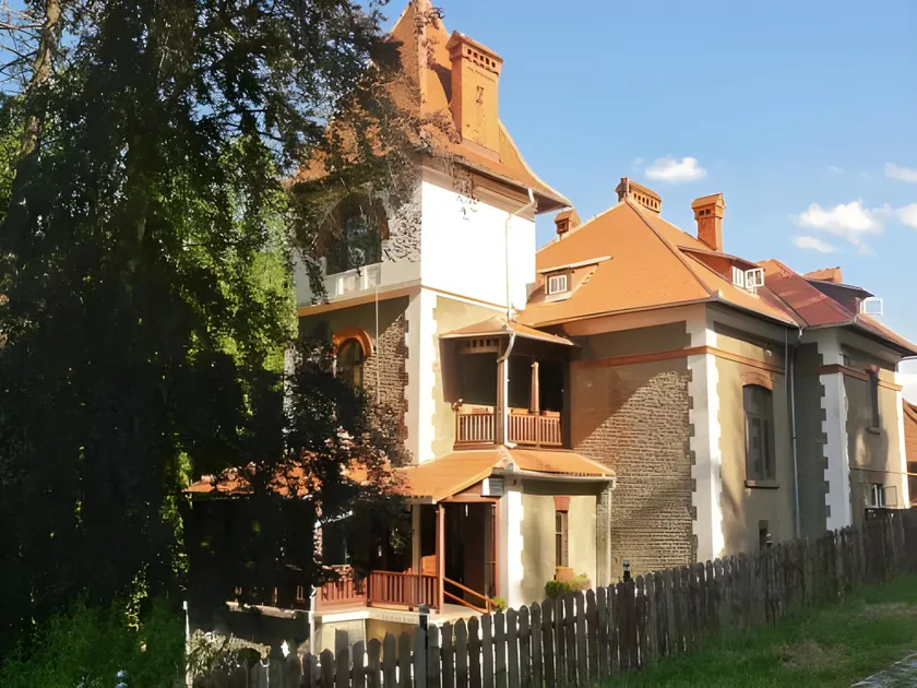 Vila Retezat Sinaia - Image 1