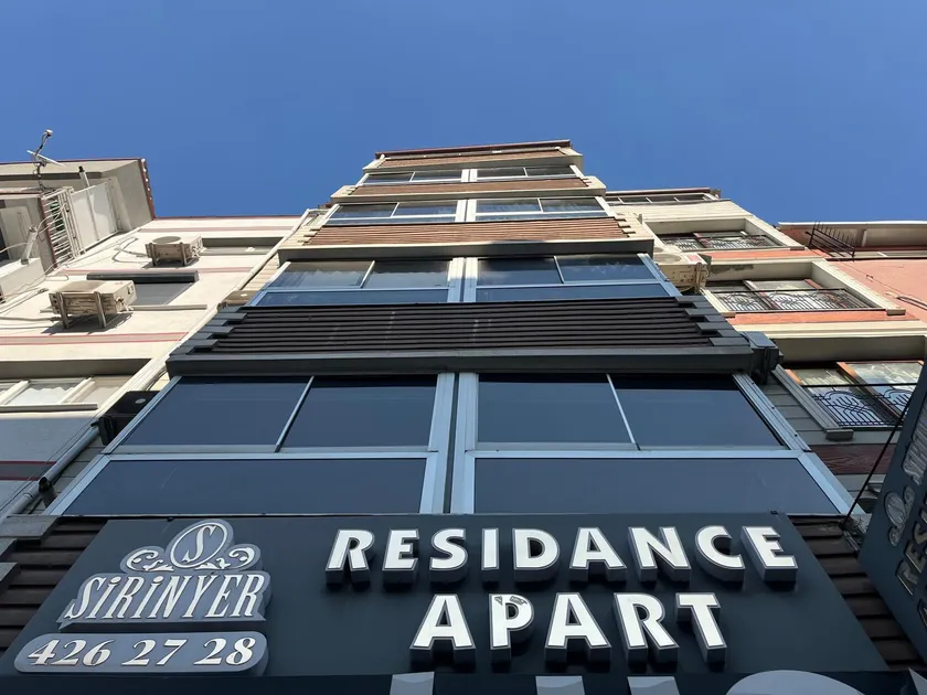 Sirinyer Elite Residence Apart Hotel - Image 1