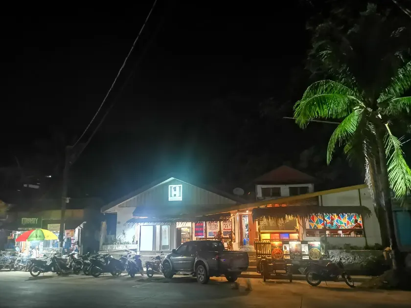El Nido One Hostel - Image 1