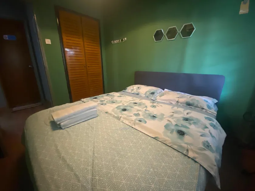 Seaview Apartment - Image 1