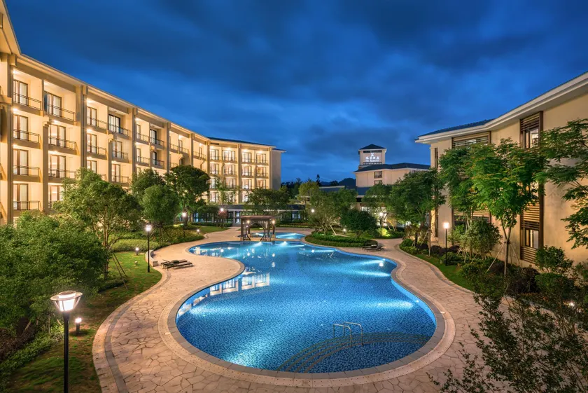 Wuyi Mountain YUEHUA RESORT - Image 1